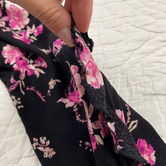 BP. Floral Tie Neck Long Sleeve Peasant Blouse size Medium - Picture 4 of 8